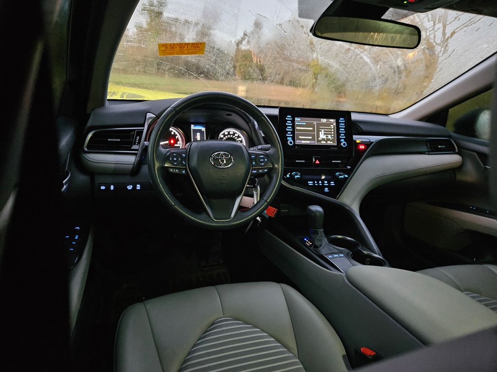 2023 Toyota Camry SE 12