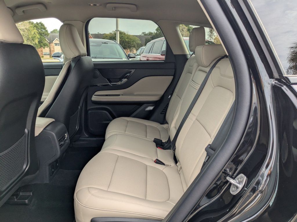 2025 Lincoln Corsair Reserve