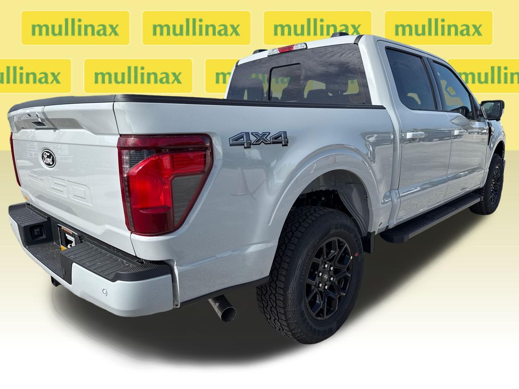 New 2026 White Ford XLT image 16