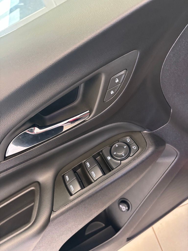Used 2024 Chevrolet Equinox SUV