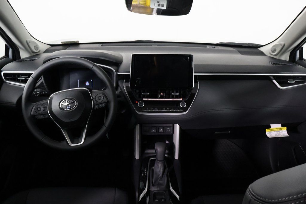 Thumbnail: 2025 Toyota Corolla Cross - 4