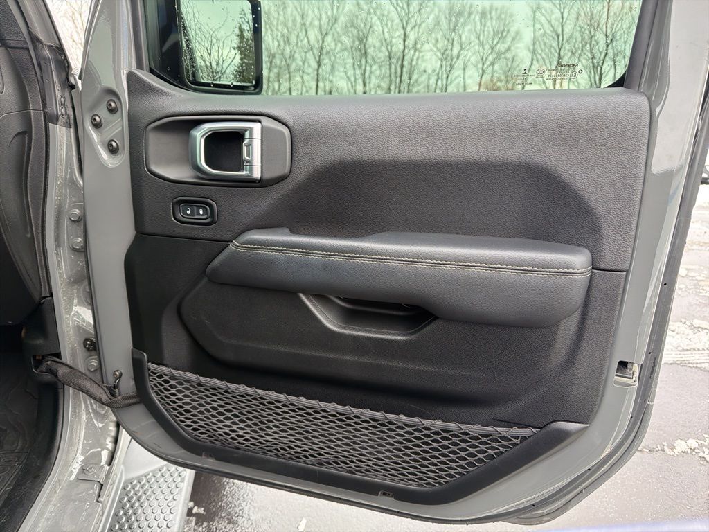 Thumbnail: 2020 Jeep Wrangler - 26