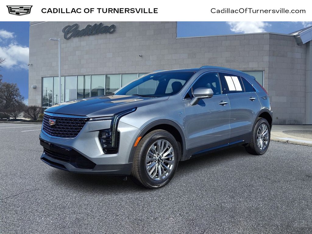 Thumbnail: 2025 Cadillac XT4 - 1