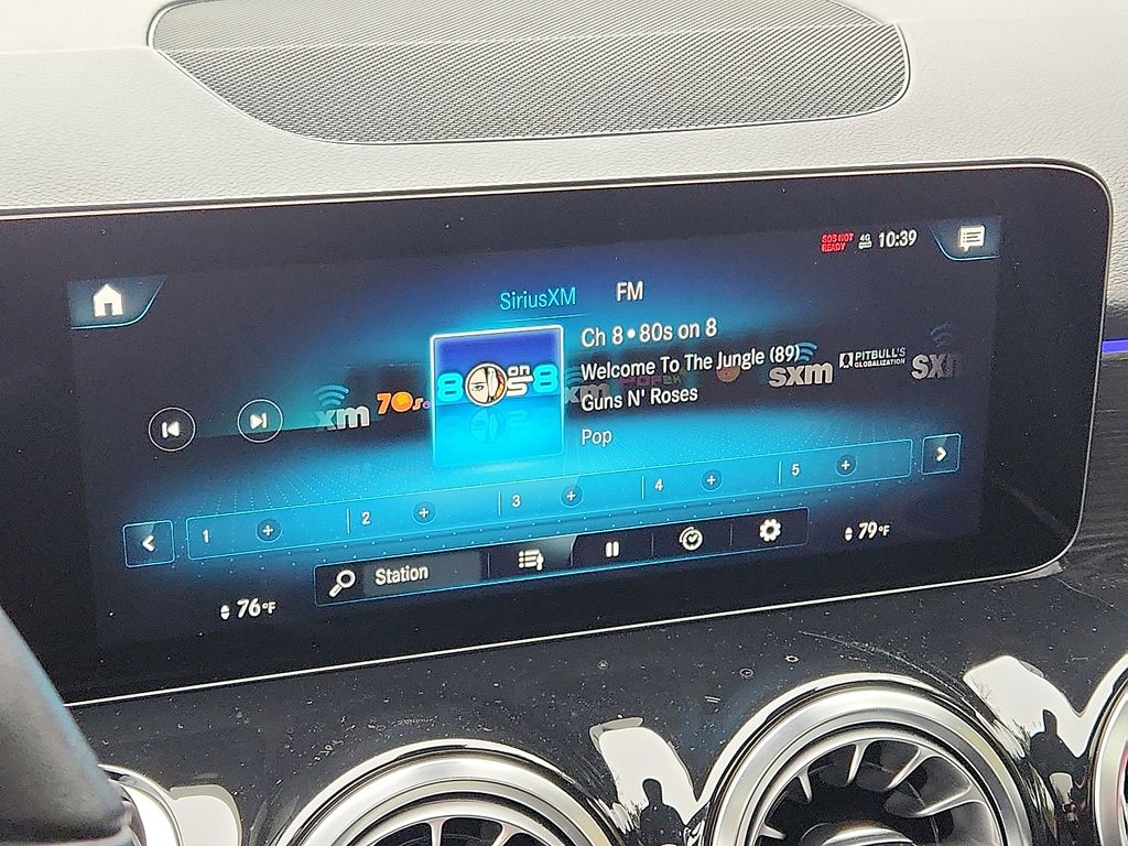 Thumbnail: 2023 Mercedes-Benz EQB - 17