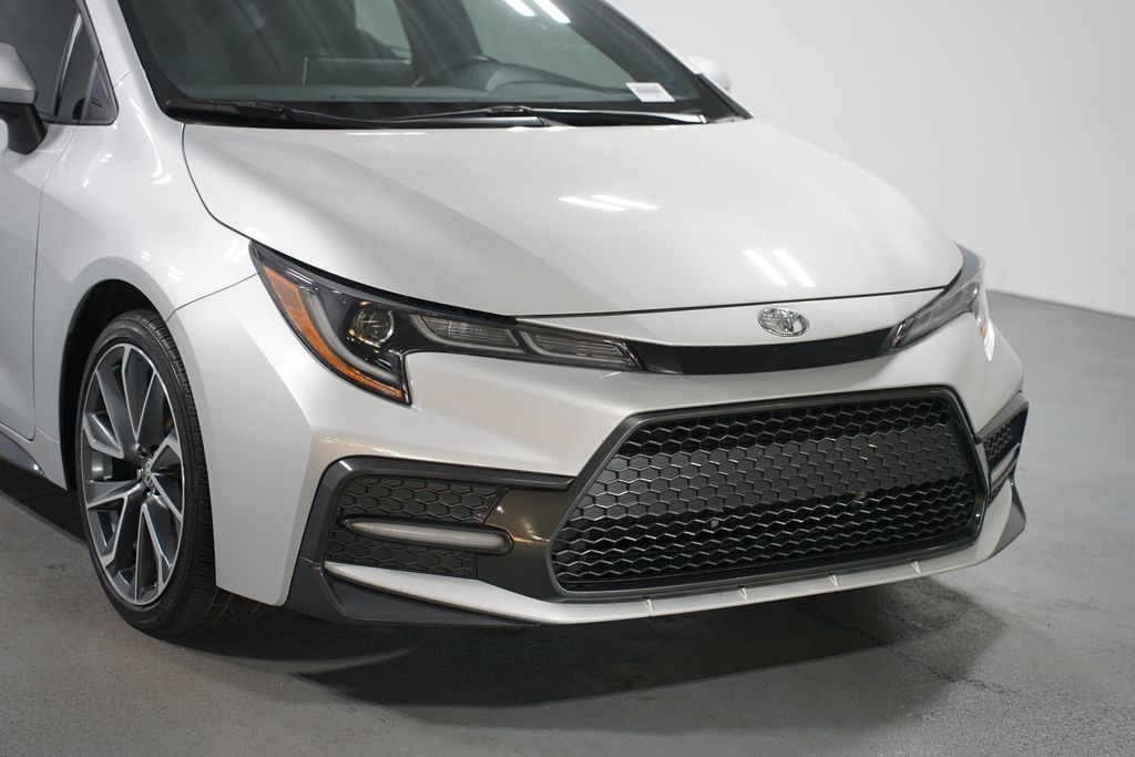 Thumbnail: 2021 Toyota Corolla - 4