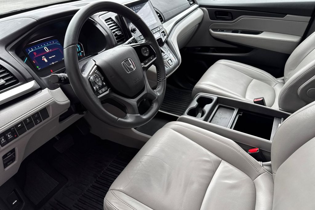 used 2018 Honda Odyssey car, priced at $25,906