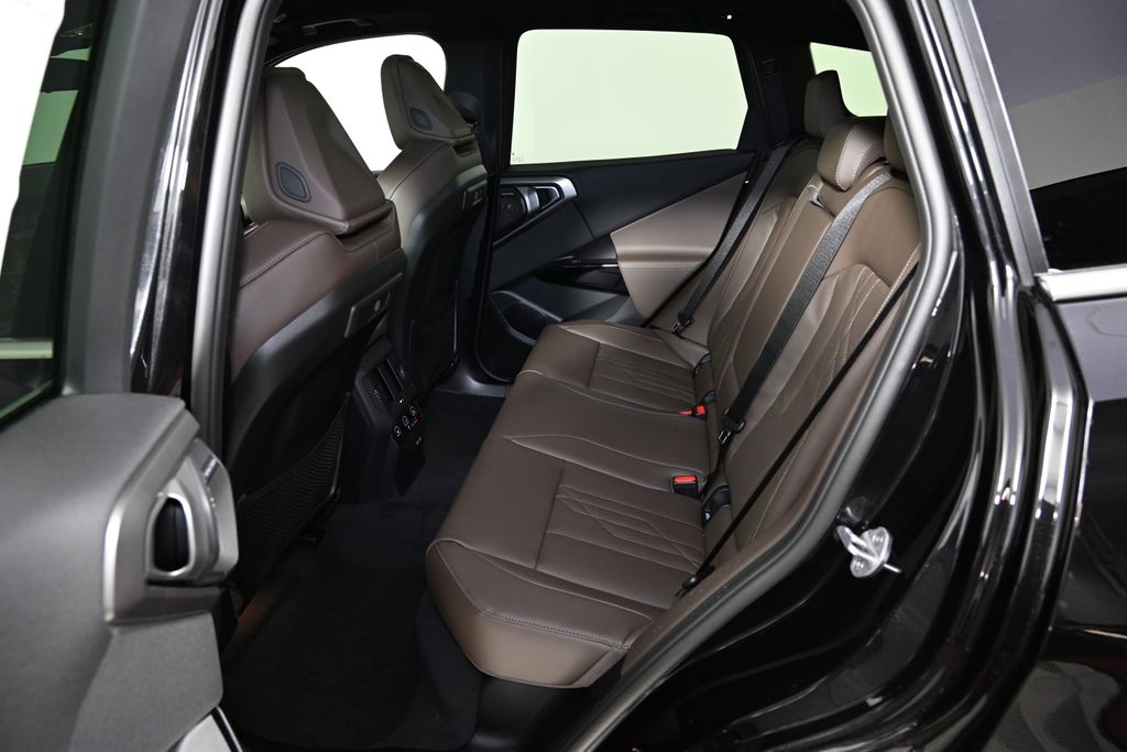 Thumbnail: 2026 BMW X3 - 24