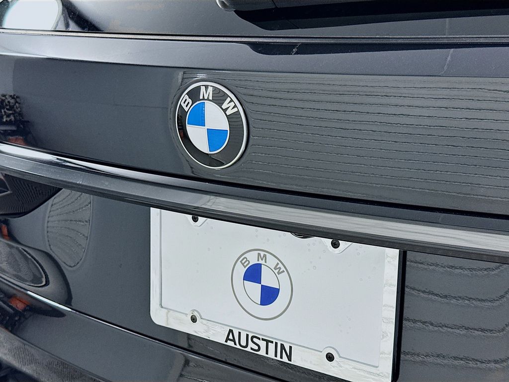 2025 BMW X7 xDrive40i 22