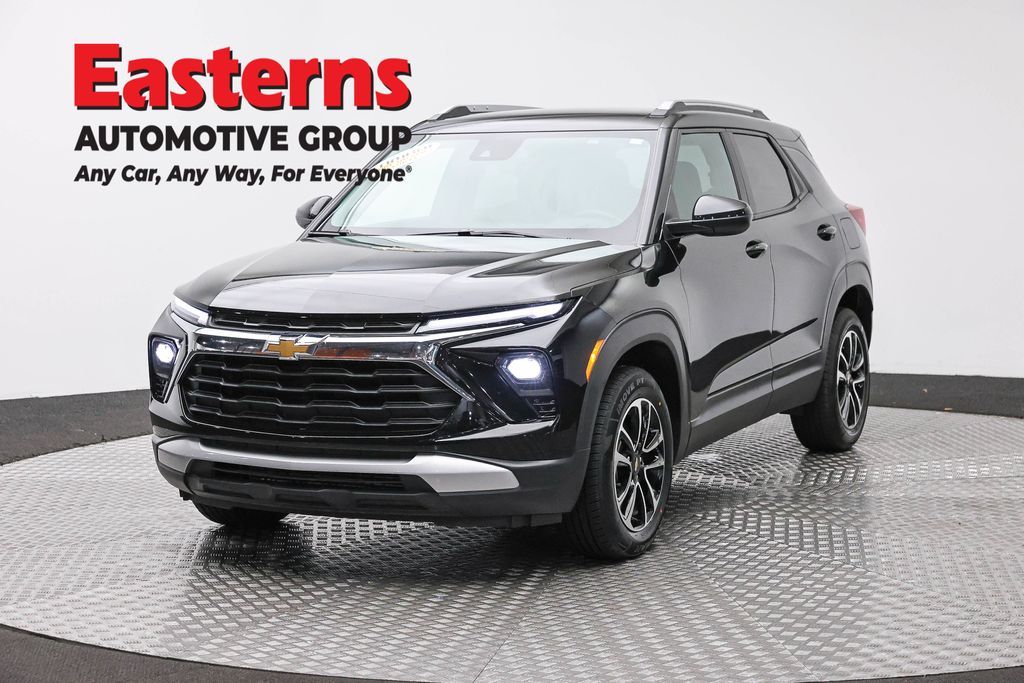 Mosaic Black Metallic 2026 Chevrolet Trailblazer SUV / Crossover Four-Wheel Drive 9-Speed Automatic