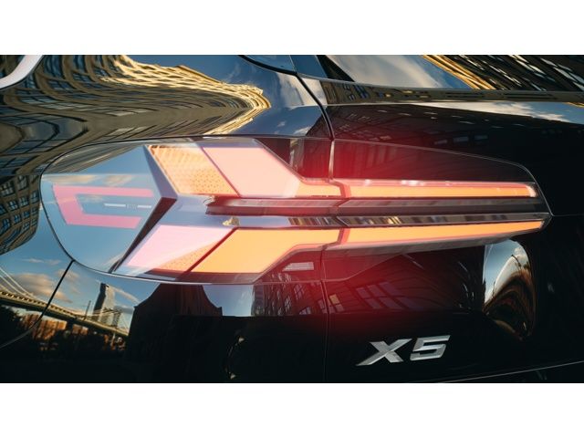 Thumbnail: 2026 BMW X5 - 8