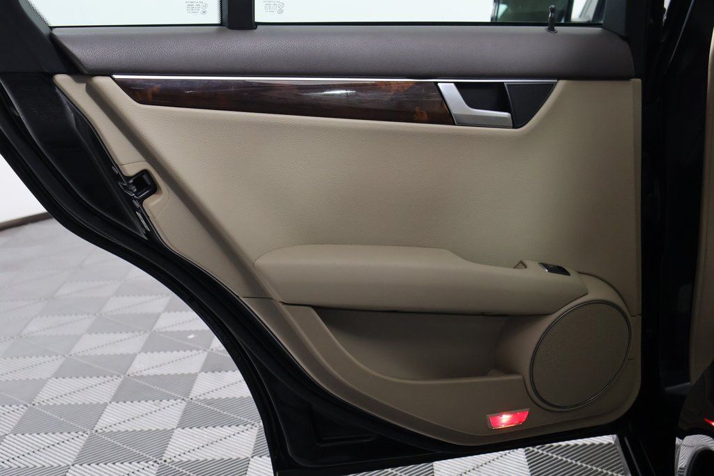 Thumbnail: 2012 Mercedes-Benz C-Class - 13
