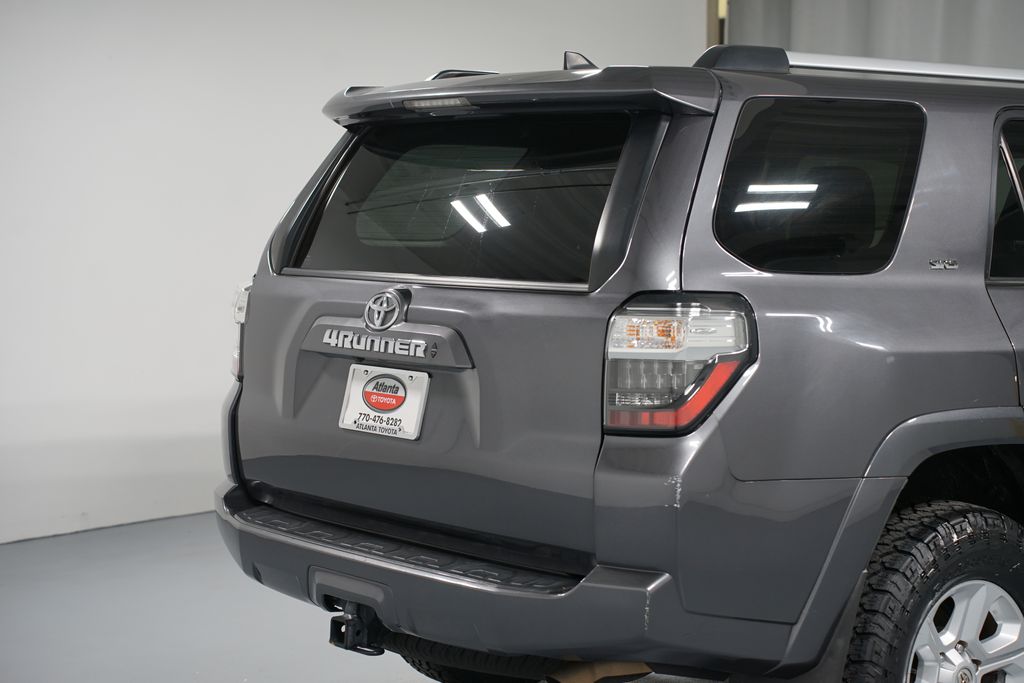 Thumbnail: 2020 Toyota 4Runner - 9