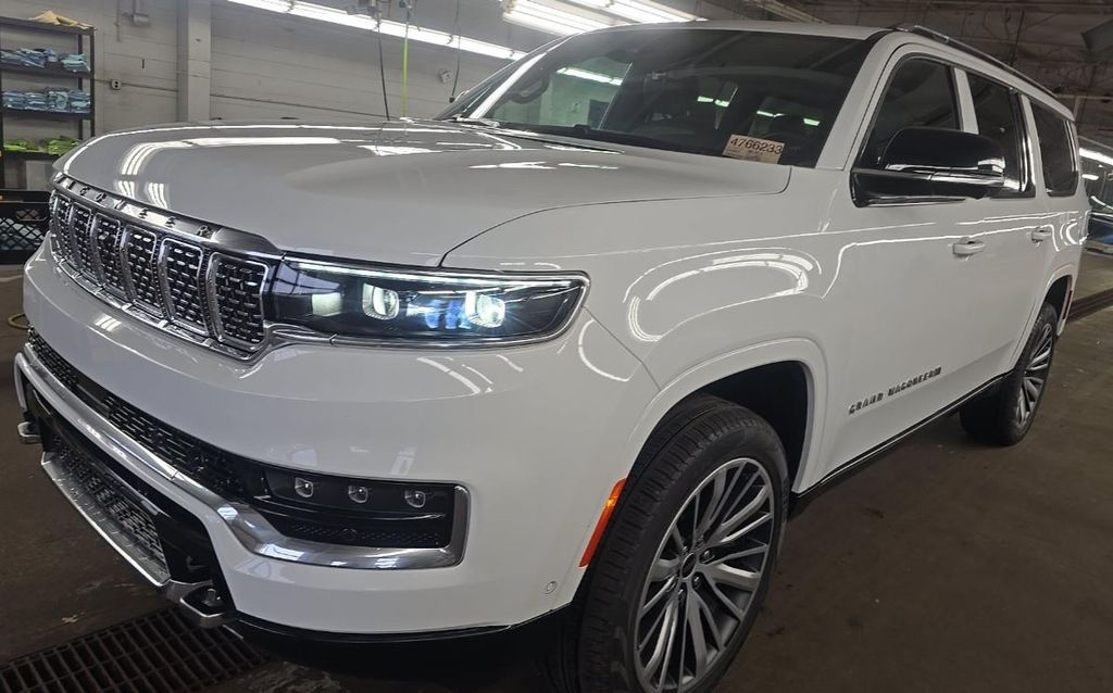 2025 Jeep Grand Wagoneer L