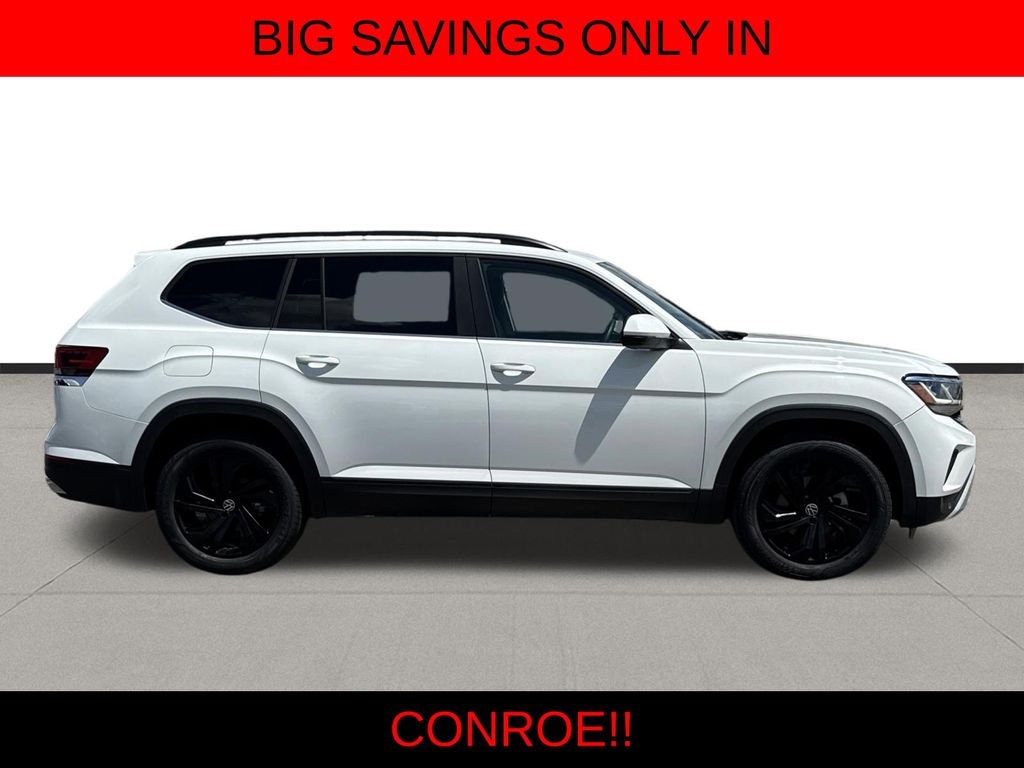 2022 Volkswagen Atlas 3.6L V6 SE w/Technology White at South Houston Nissan