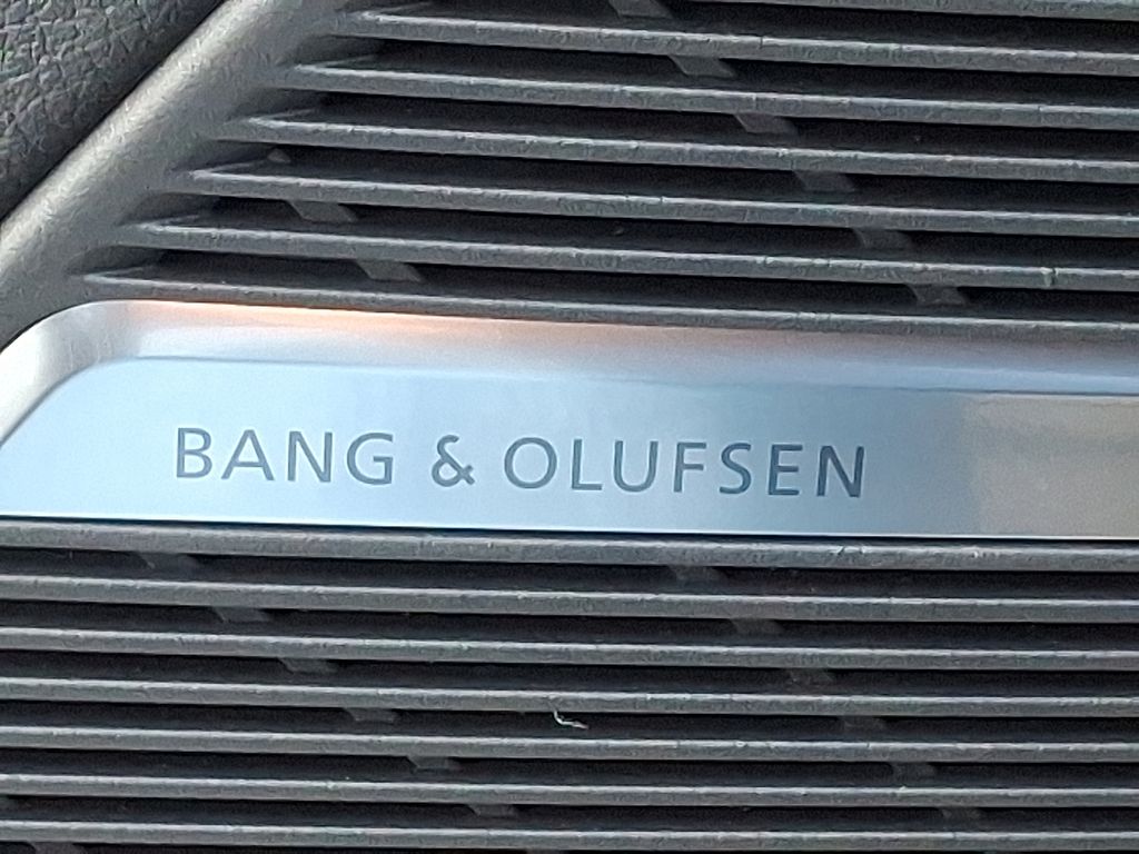 Thumbnail: 2026 Audi Q7 - 20