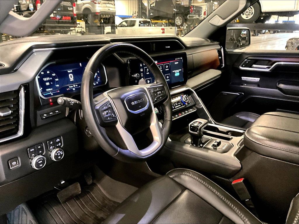 2024 GMC Sierra 1500 — photo 8