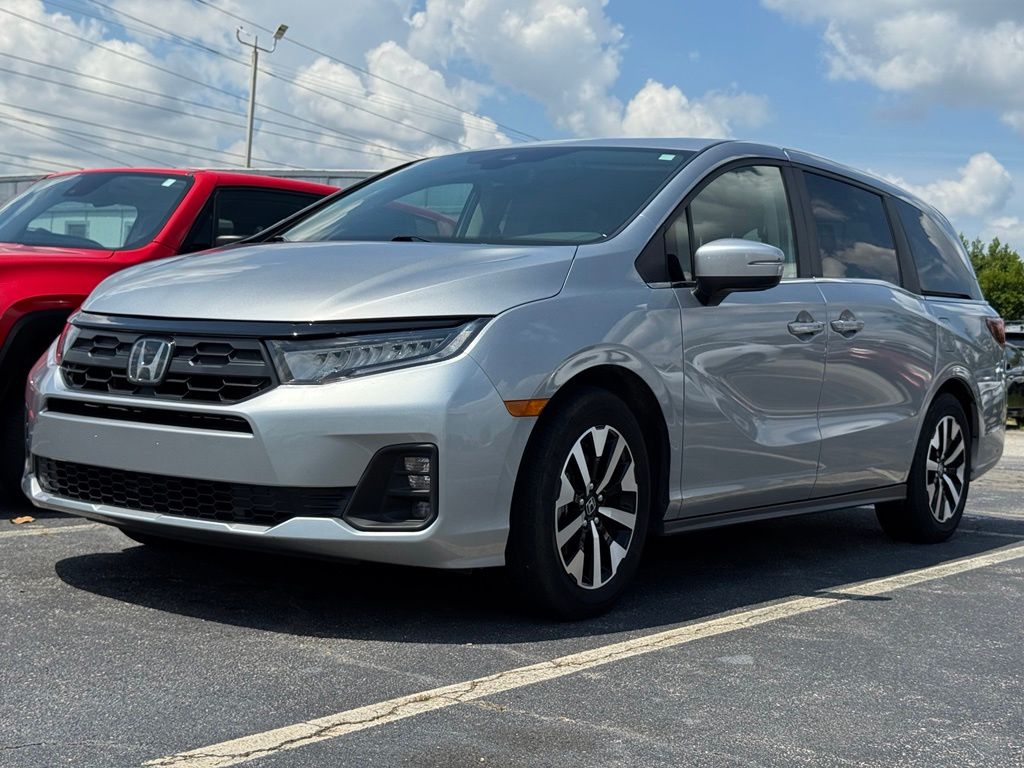 Used 2025 Honda Odyssey Van