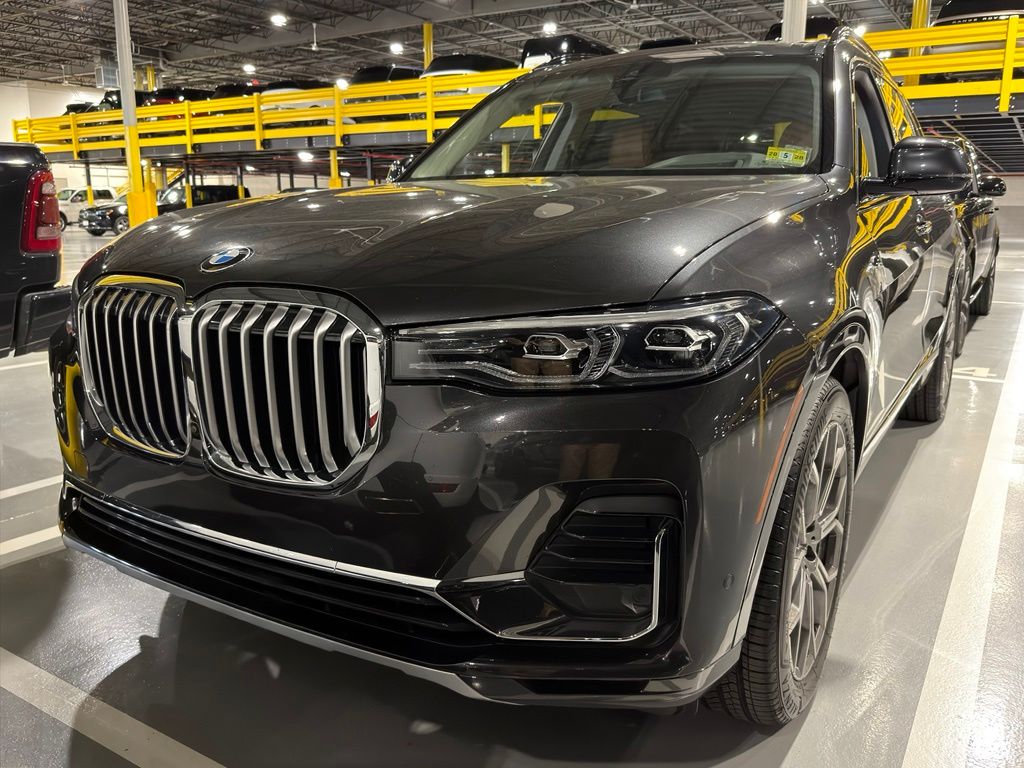 2021 BMW X7 xDrive40i -
                  Paramus, NJ