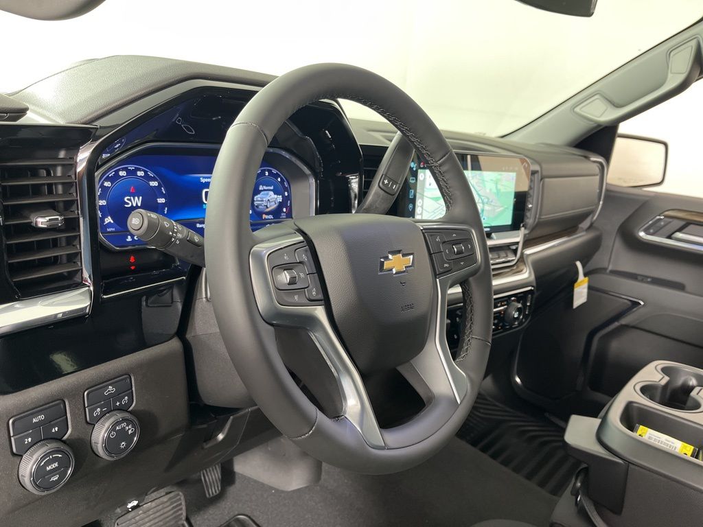 2024 Chevrolet Silverado 1500 LT 21