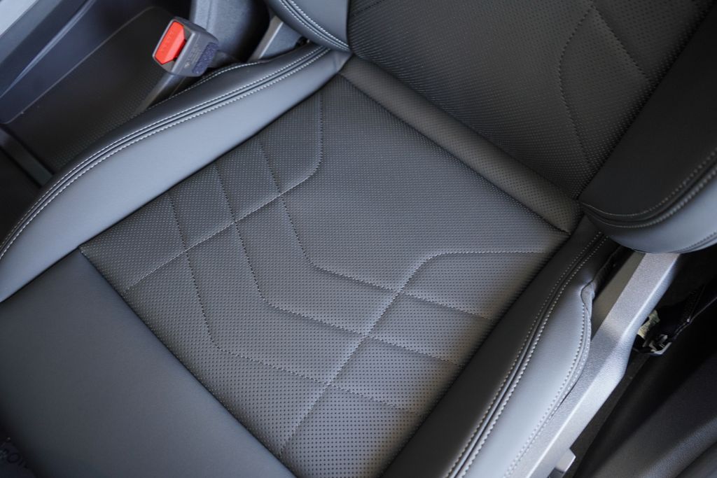 Thumbnail: 2025 BMW X1 - 11