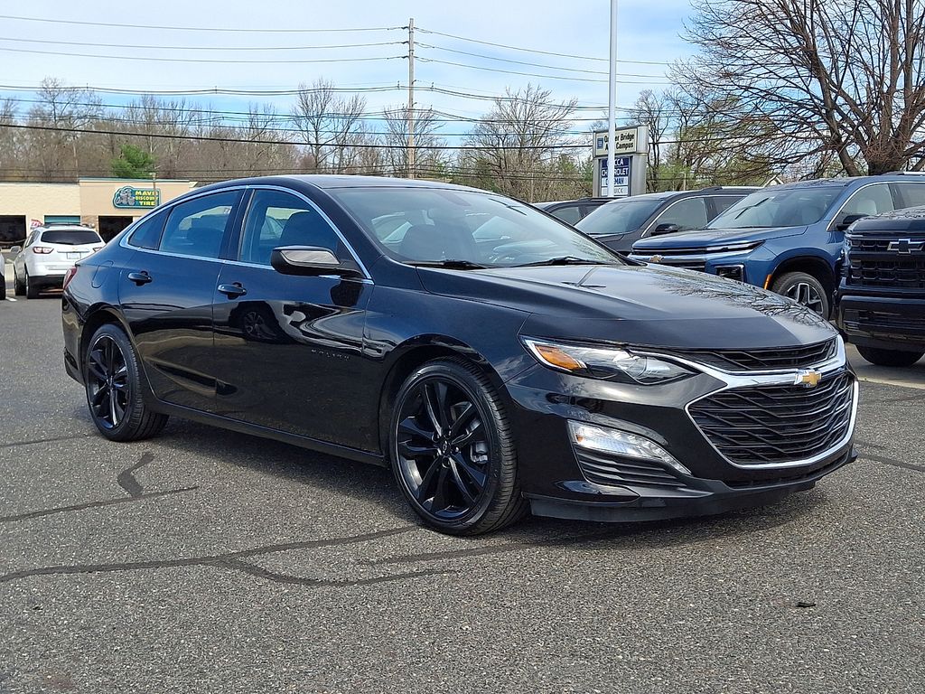 used 2021 Chevrolet Malibu car, priced at $18,995