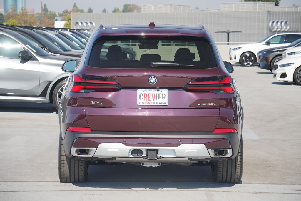 2025 BMW X5 xDrive50e 7