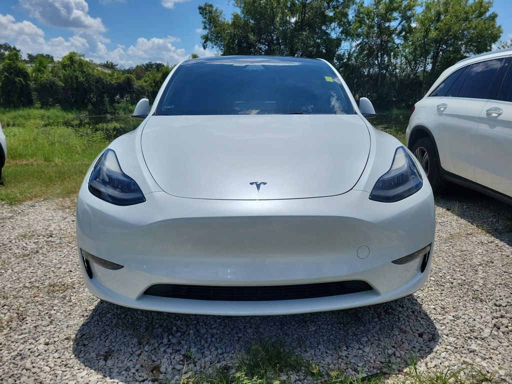 2024 Tesla Model Y Long Range