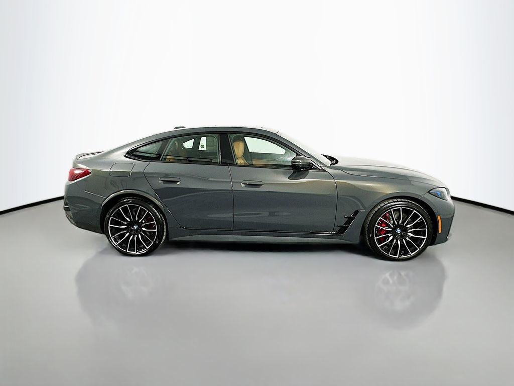 Thumbnail: 2025 BMW i4 - 4