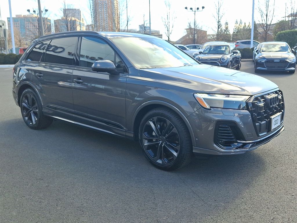 Thumbnail: 2026 Audi Q7 - 2