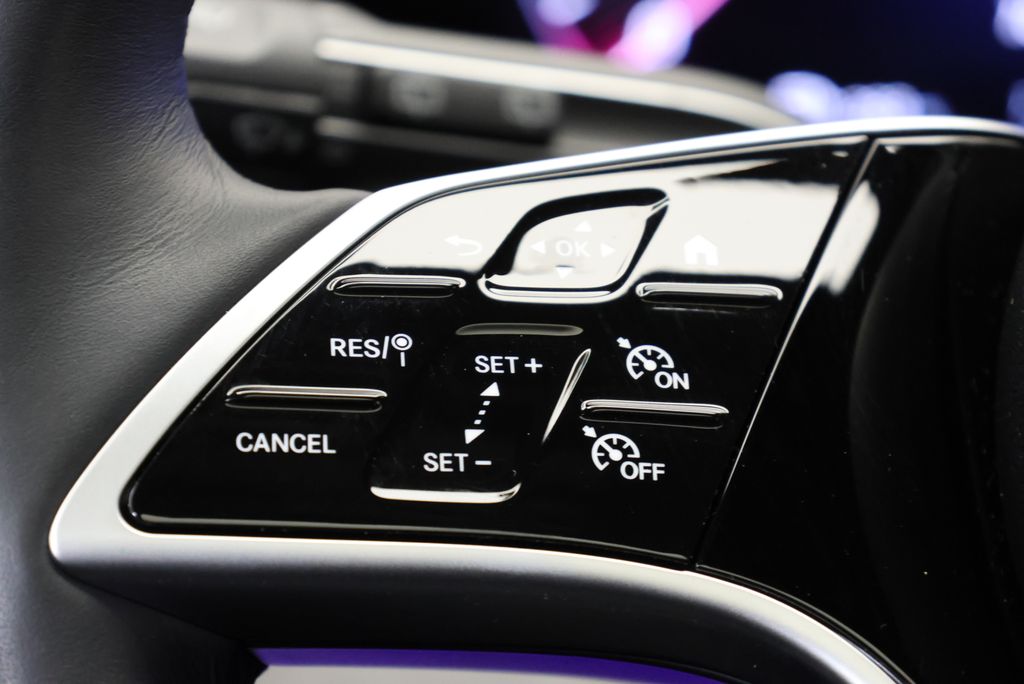 Thumbnail: 2024 Mercedes-Benz GLE - 21