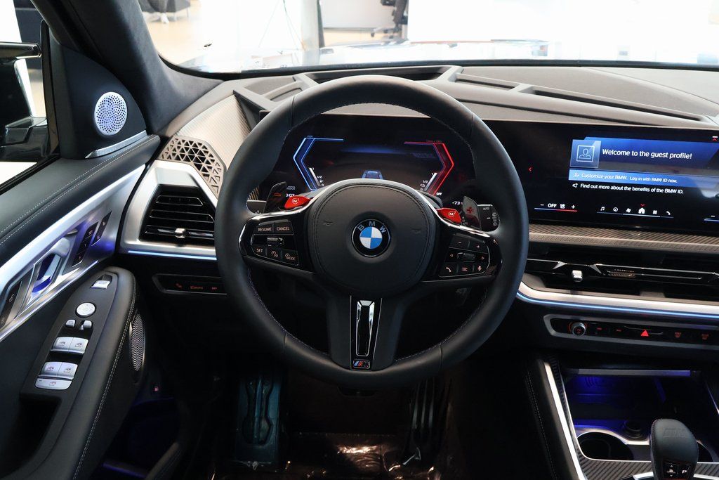 Thumbnail: 2025 BMW XM - 3