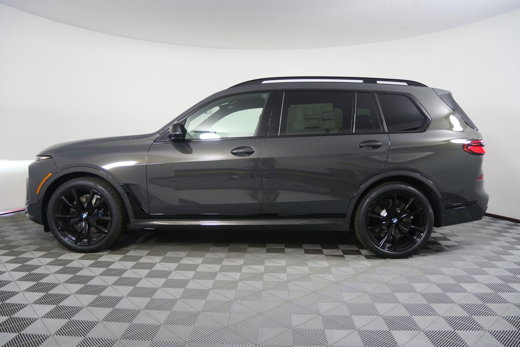 Thumbnail: 2027 BMW X7 - 6