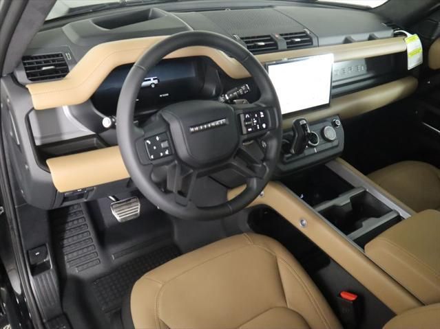 Thumbnail: 2025 Land Rover Defender - 10