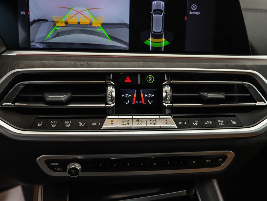 Thumbnail: 2022 BMW X5 - 19