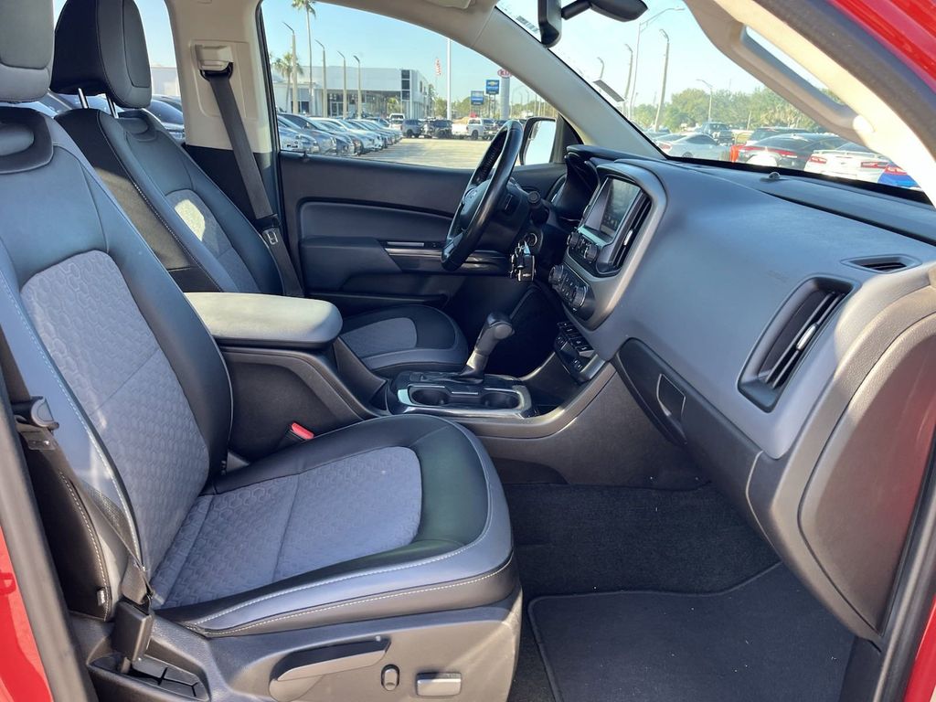 2016 Chevrolet Colorado Z71 12