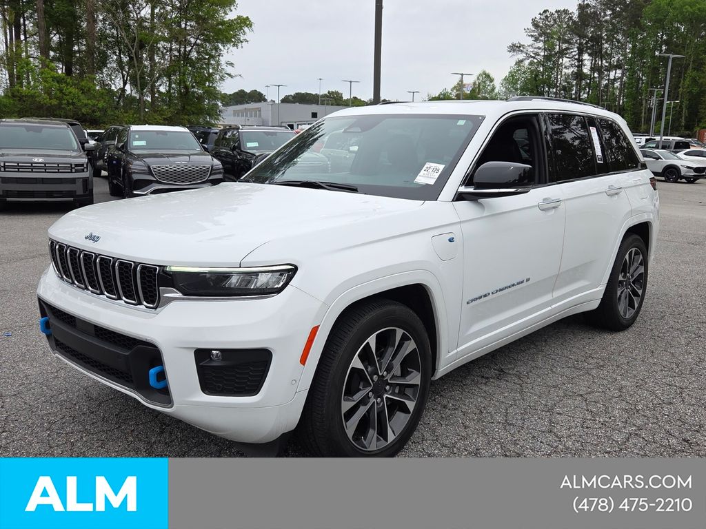 Used 2023 White Jeep Overland 4xe image 4