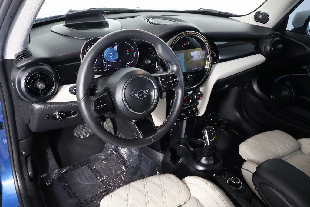 Thumbnail: 2023 MINI Cooper - 7