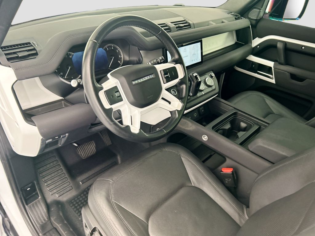 Thumbnail: 2023 Land Rover Defender - 9