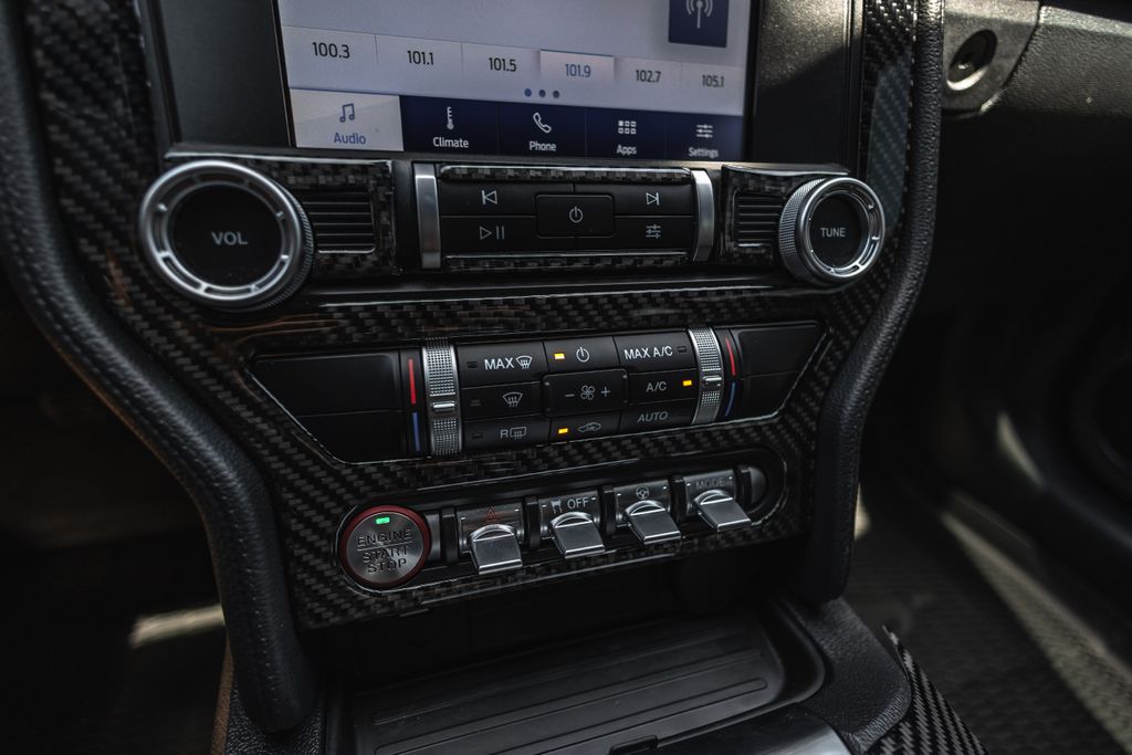 2023 Ford Mustang GT Premium thumbnail 14