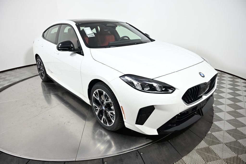 Thumbnail: 2026 BMW 2 Series - 7