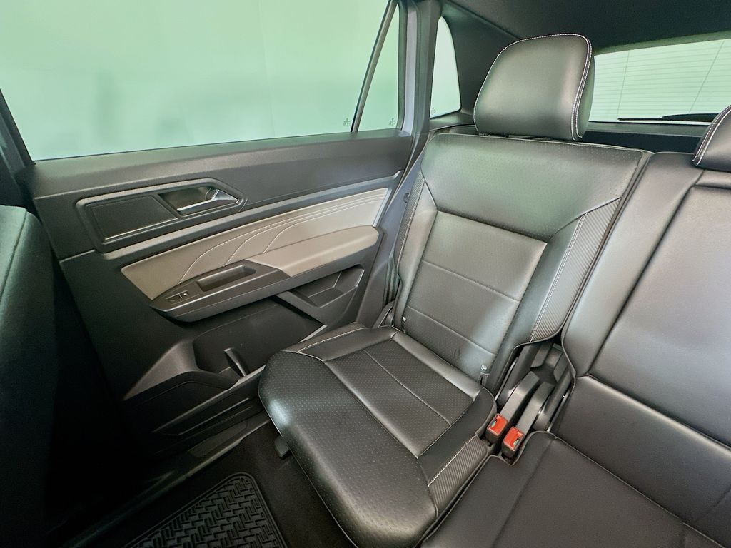 Used 2022 Gray Volkswagen 3.6L V6 SEL R-Line image 12