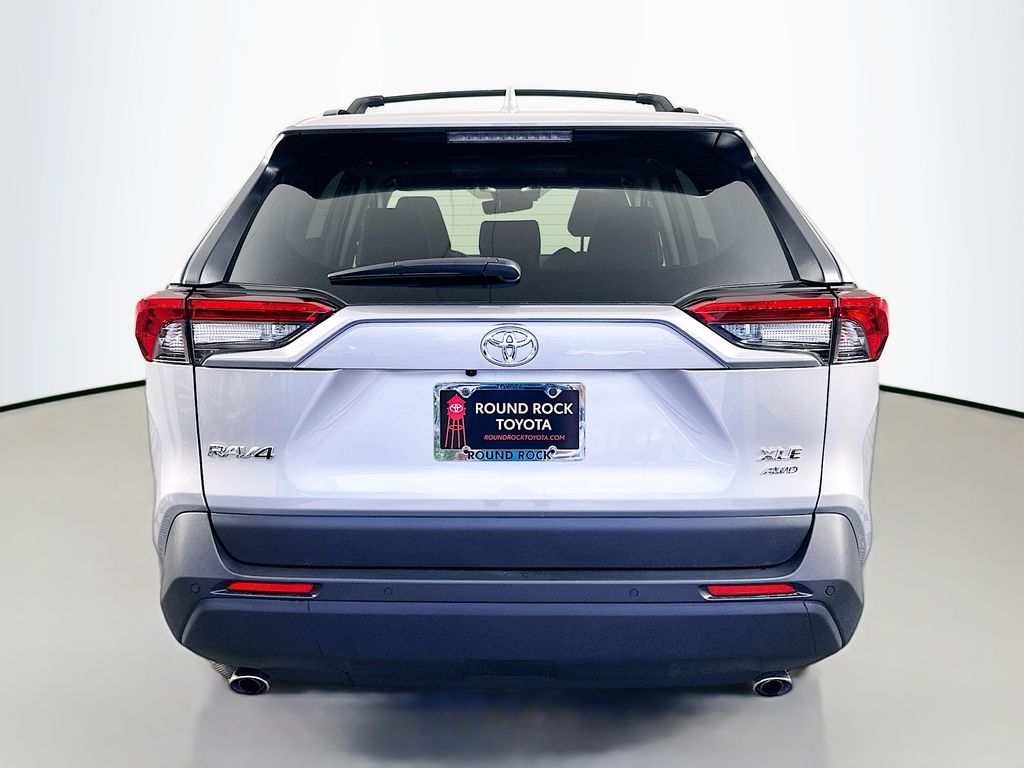 Thumbnail: 2025 Toyota RAV4 - 6