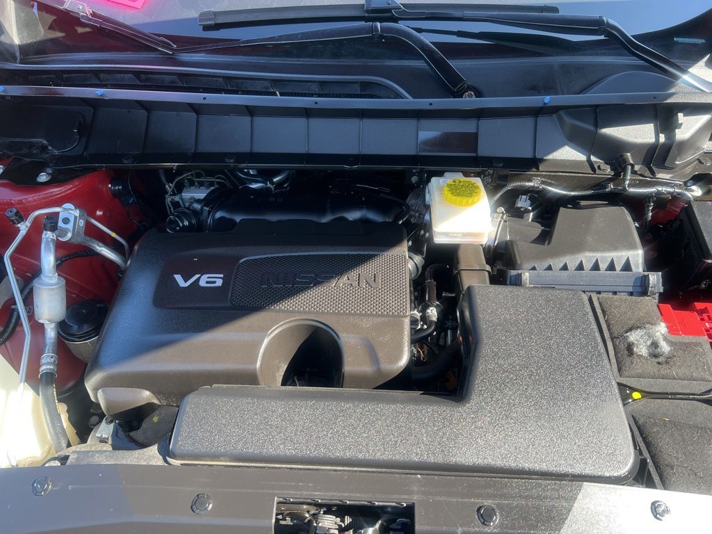 2022 Nissan Pathfinder SV photo