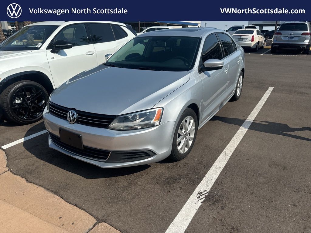 Thumbnail: 2014 Volkswagen Jetta - 1