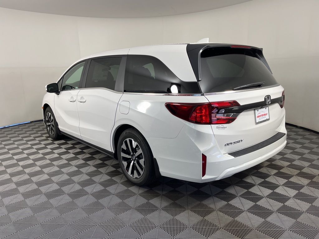 Thumbnail: 2026 Honda Odyssey - 3