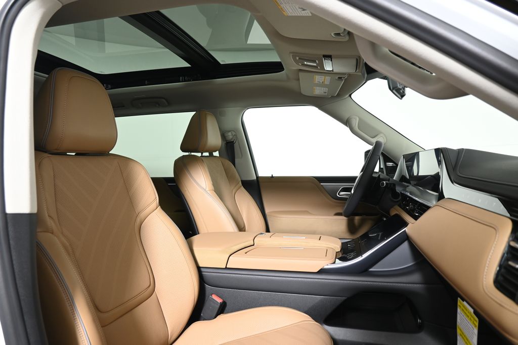 Thumbnail: 2026 INFINITI QX80 - 22