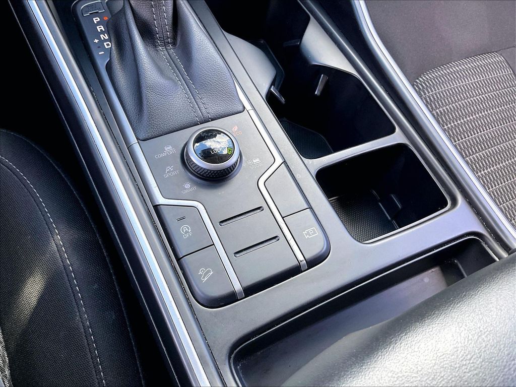 2023 Kia Sorento — photo 33
