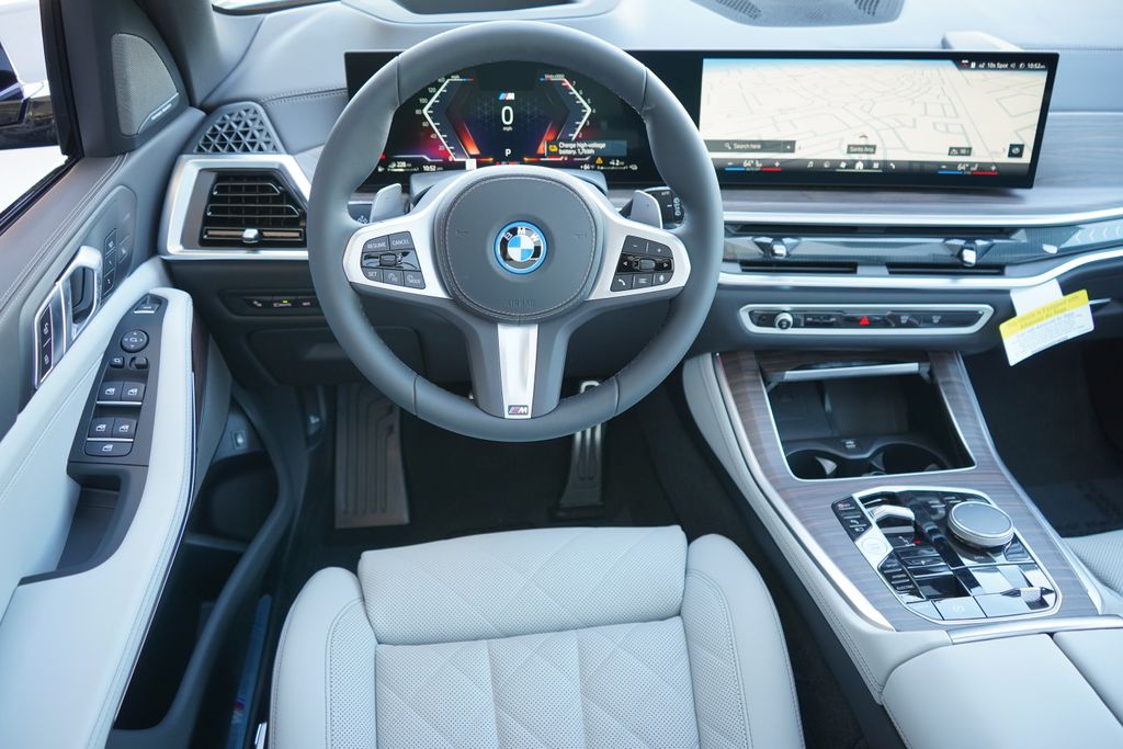 Thumbnail: 2026 BMW X5 - 16