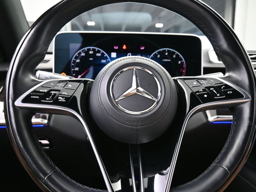 Used 2021 Obsidian Black/designo Diamon White Mercedes-Benz S 580 image 34