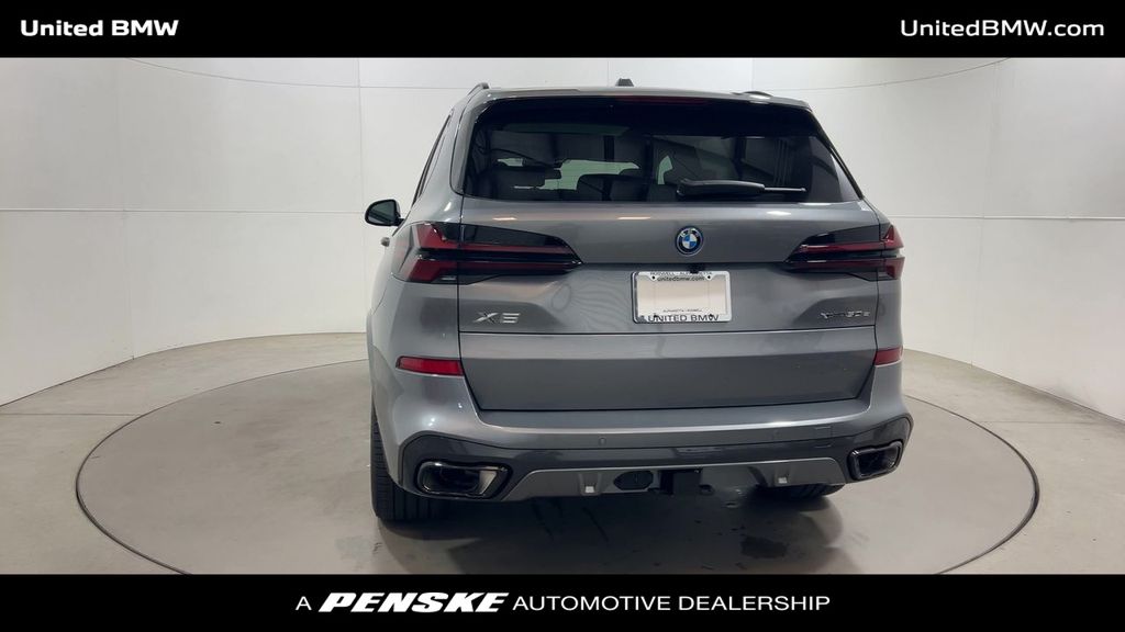 2026 BMW X5 xDrive50e 7